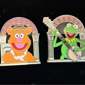 Disney Parks The Muppets Kermit & Fozzie Bear Show Pin Set